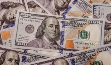 Dólar sobe