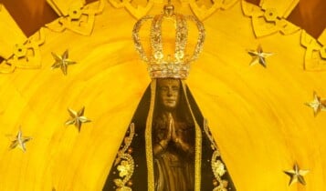 Nossa Senhora Aparecida feriado