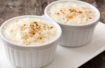 imagem mostra receita de arroz doce cremoso