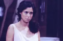 Giovanna Gold em Mulheres de Areia